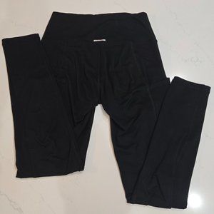 Aerie Chill Play Move Small Long Free Balanced Black Leggings with Side Pockets